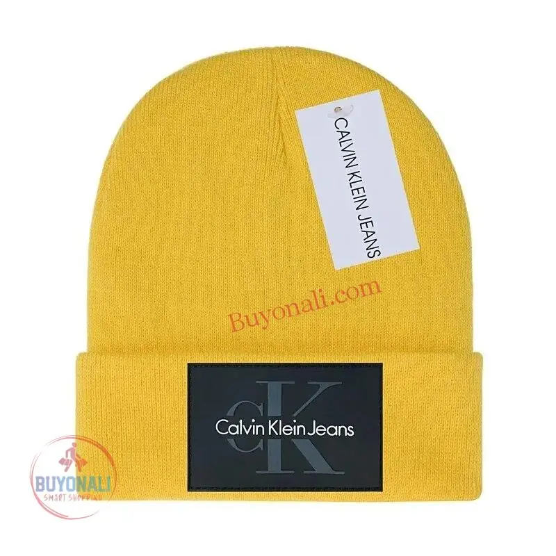 כובעים לחורף קלווין קליין