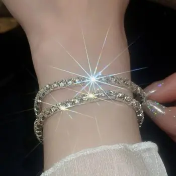 צמידים ב 51% הנחה