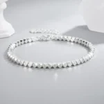 צמיד מבריק עם משובץ אבנים