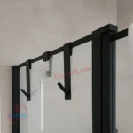 וו תלייה למגבות למקלחונים