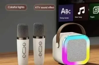 רמקול קריוקי קטן עם זוג מיקרופונים ואורות RGB