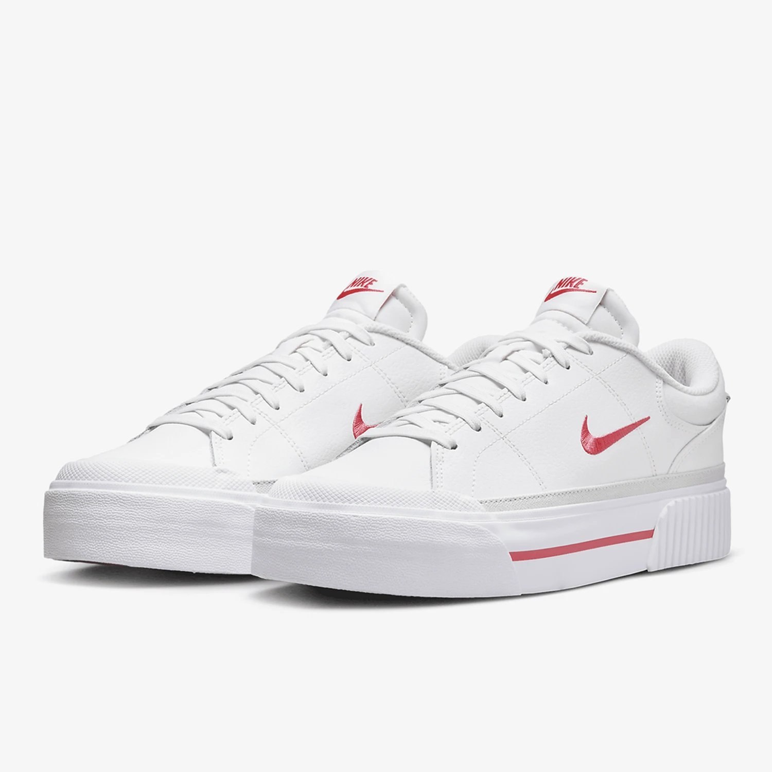 נעלי סניקרס עבות לנשים