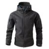 הגקט המושלם לחורף Softshell עמיד במים לגברים מאליאקספרס