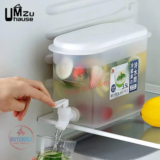 כד מים גדול עם ברז מזיגה מובנה